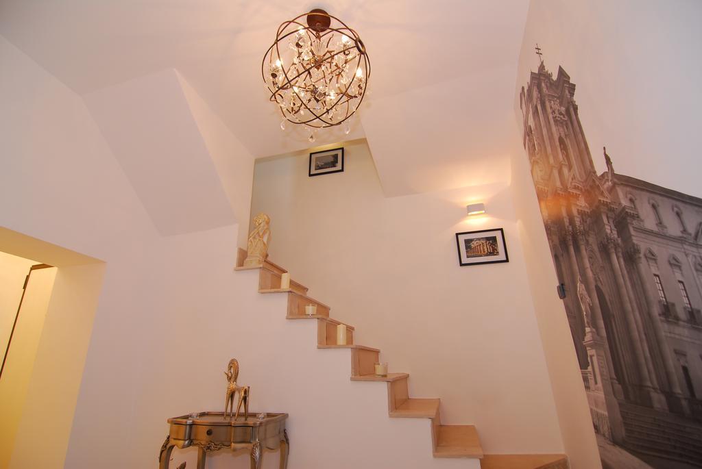 Imaginarium Apartment Syracuse Room photo